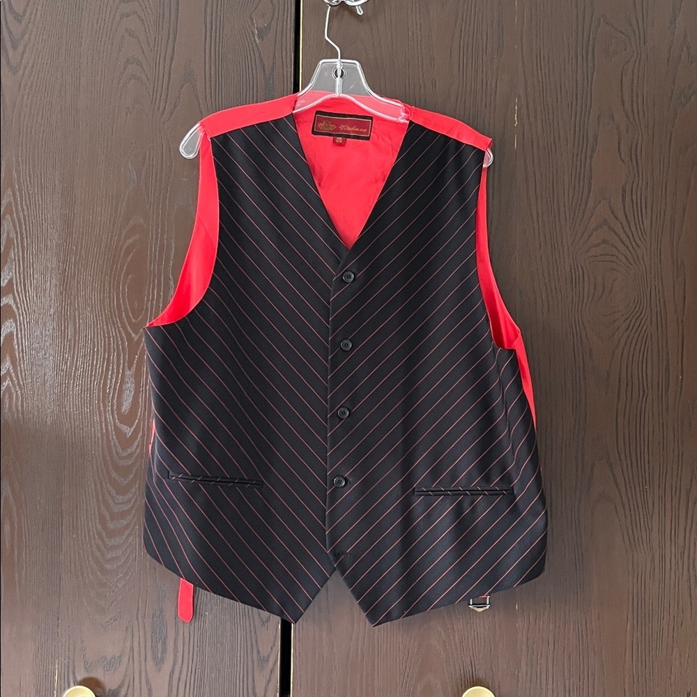 Vitaliano men’s black vest with tiny red stripe. Size XL